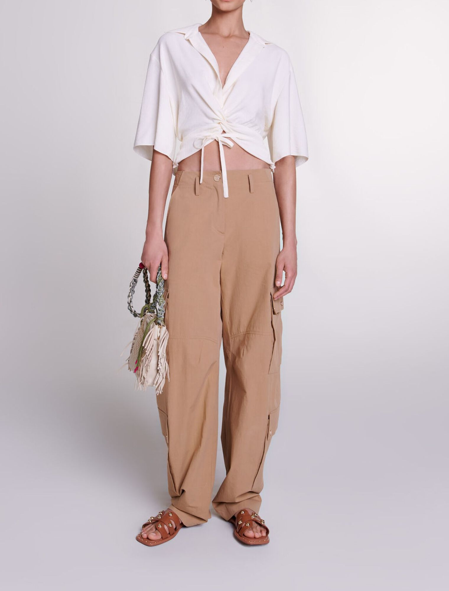 Cargo trousers with pockets