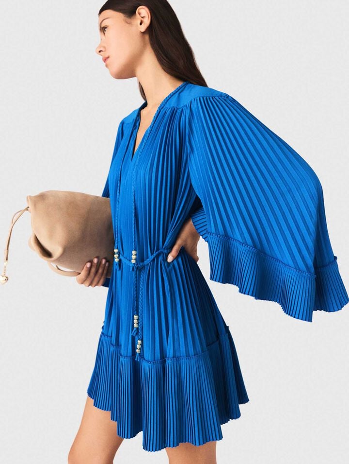 Short pleated dress