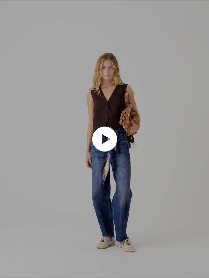 Carrot jeans with twilly