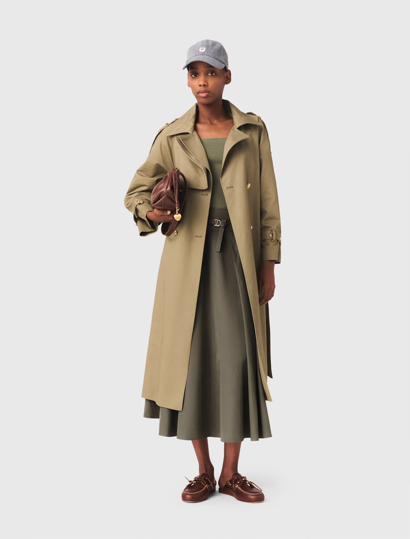 Removable collar stud trench coat
