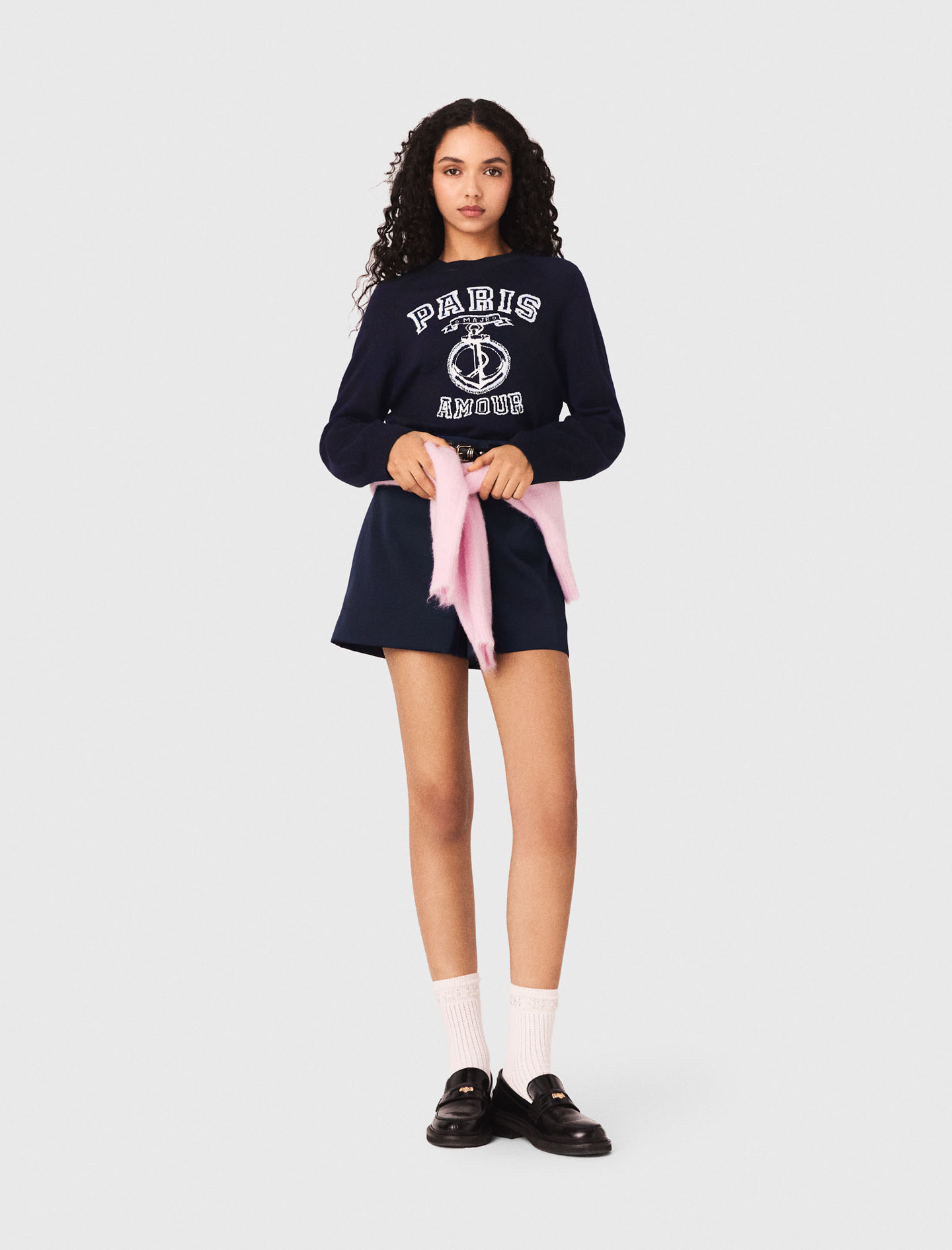 Round-neck slogan jumper