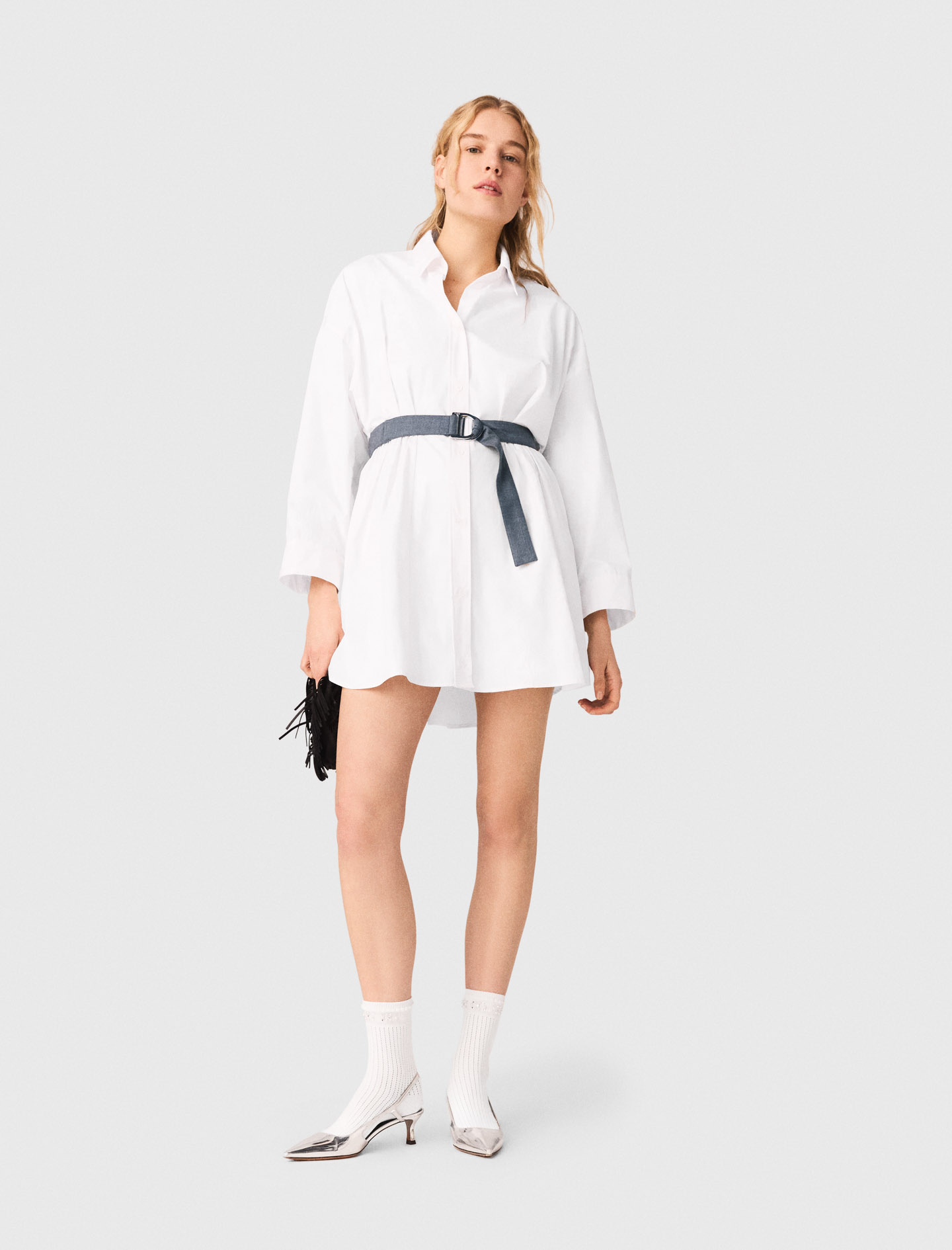 Shirt dress with contrast belt